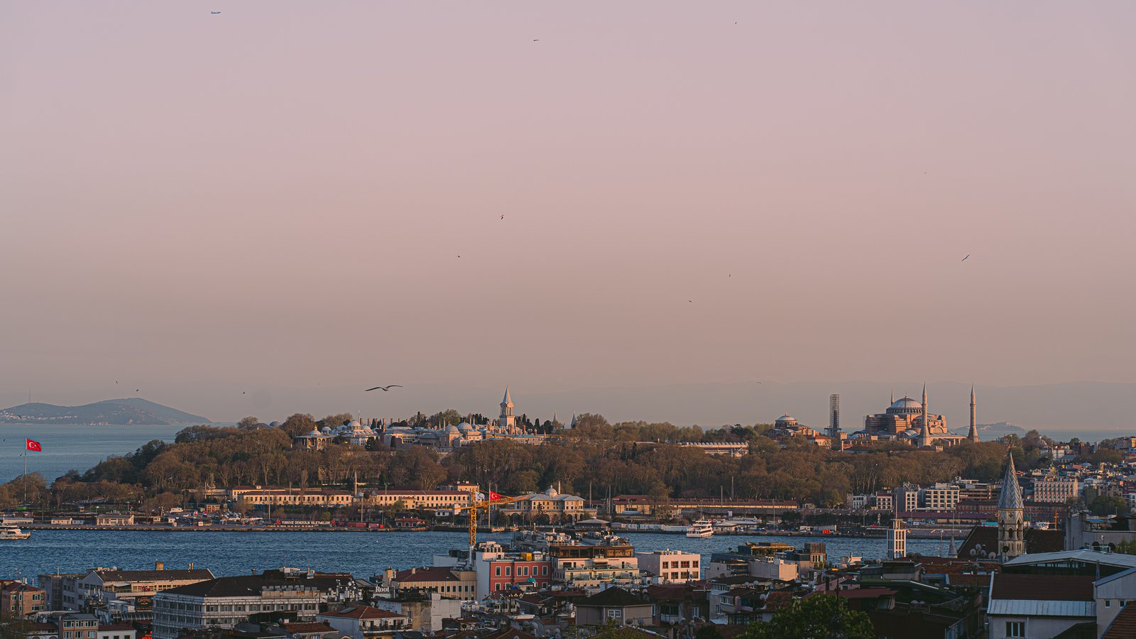 All in One Istanbul Tour– Two Continents, One City